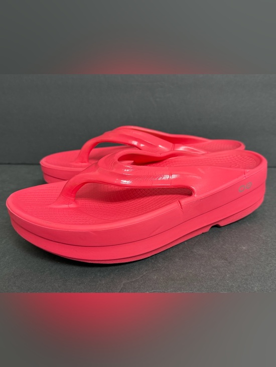 OOFOS Shoes - Oofos OOmega OOlala Sandals Womens Size 8 Neon Pink Thick Recovery Slides Shoes